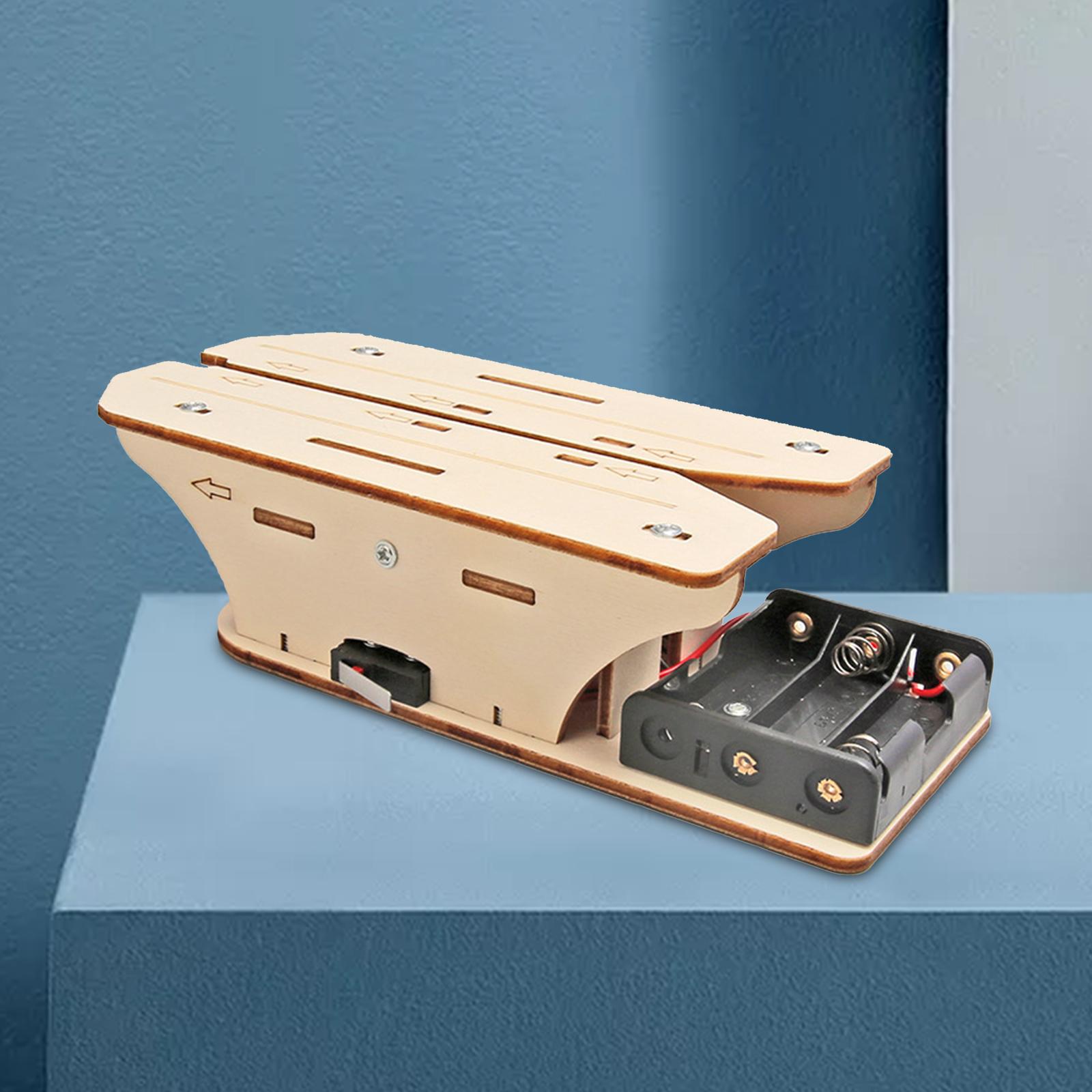 Avião de papel lançador cérebr - Solar System Model avaliação e preço